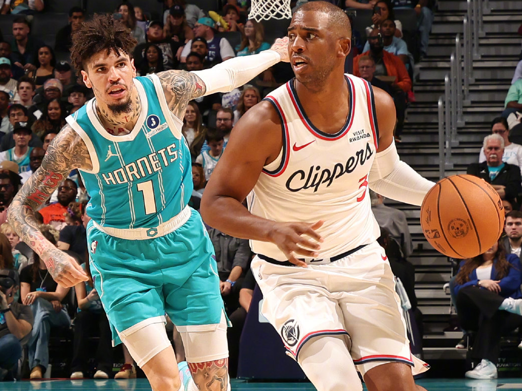 开云官网-从5胜16负，到16胜8负，全联盟找不到下家！NBA传奇球星该退役了