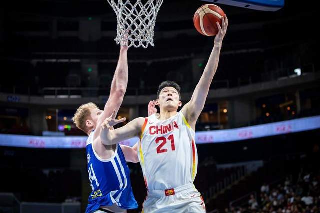 开云App-模范！胡金秋回到浙江广厦后立马加练罚球，王博强制他放假休息