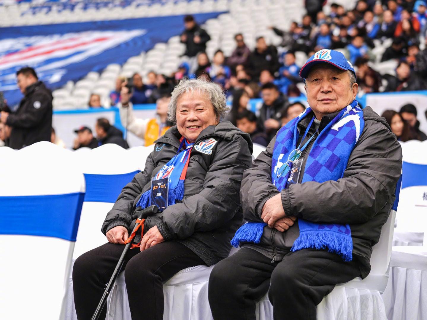 开云赛事-开启2026赛季征程,上海申花今日在上海体育场举行出征仪式