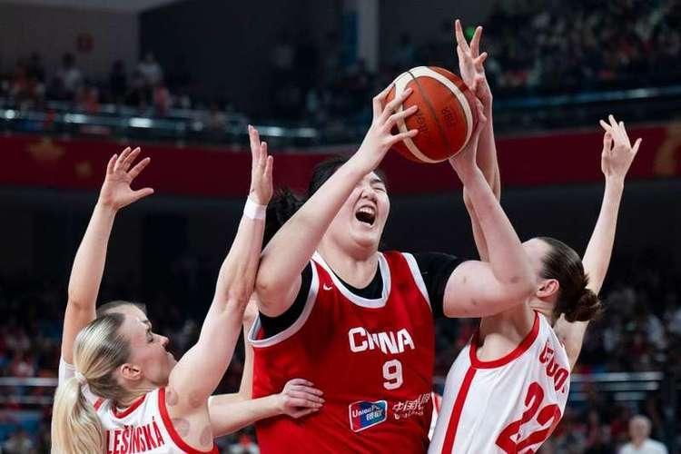 开云平台-一场10分险胜,中国女篮今夜击败捷克队!王思雨14分,韩旭12分