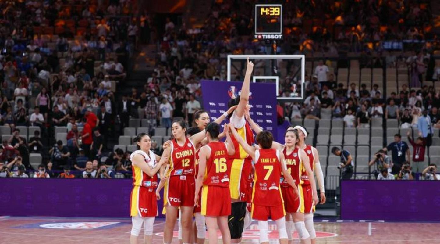 开云平台-一场10分险胜,中国女篮今夜击败捷克队!王思雨14分,韩旭12分